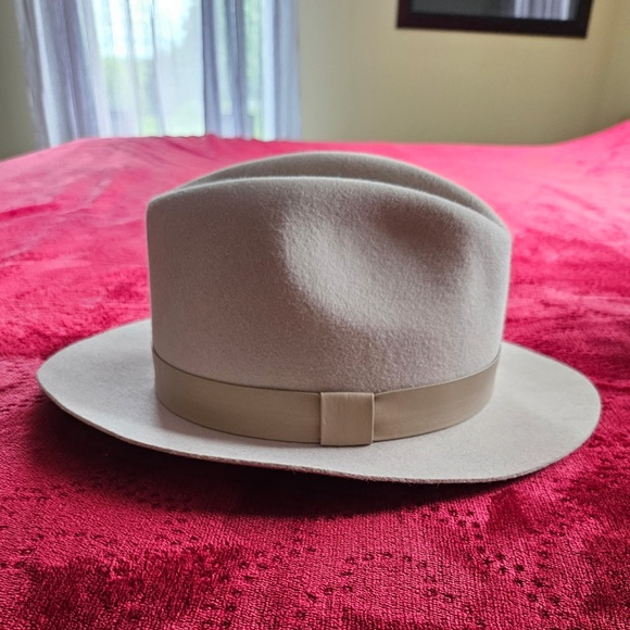 Lafayette 148 Hat - Picture 1 of 6
